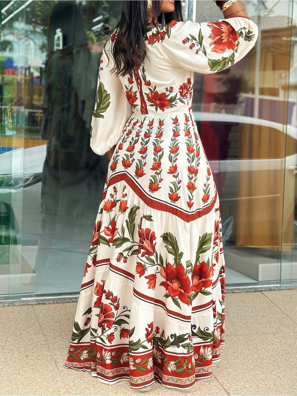 FARM Rio Maxi Dress with Red Floral Print Size M - Picture 3 of 3